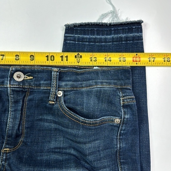 Lucky Brand Raw Hem Brooke Capri Jeans Size 6/28 - Picture 9 of 13